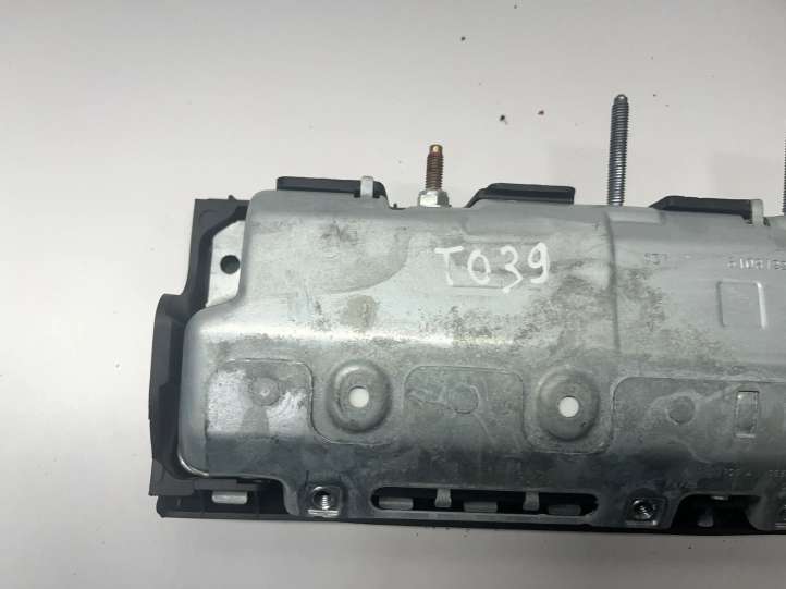Audi A8 (2010 - 2014)  4H1880842A Подушка безопастности колен