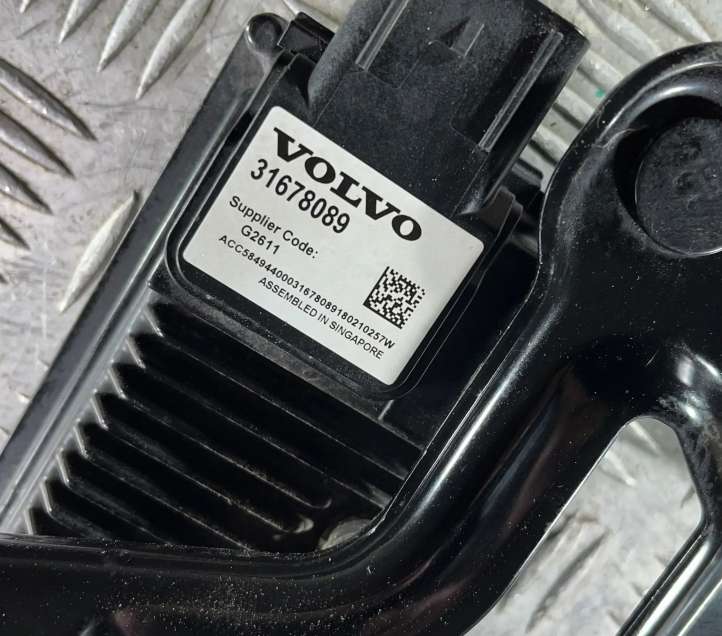 Volvo V60 (2013 - 2018)  31678089 Радар дистроник