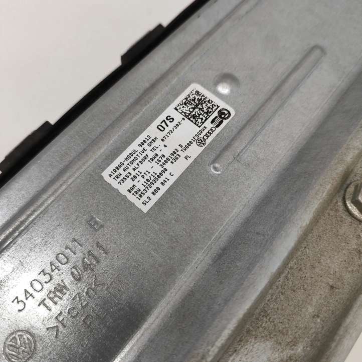 Skoda Yeti (2009 - 2012)  5L2880841C Подушка безопастности колен