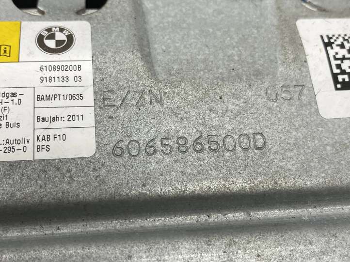 BMW 6 F12 F13 (2010 - 2018)  9181133 Подушка безопастности колен