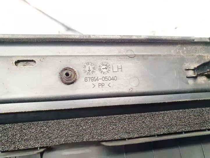 Toyota Avensis T250 (2003 - 2006) 6791405040 Внутренняя отделка переднего порога — фото 3