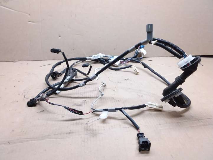 Toyota Avensis T270 (2009 - 2012)  8218405150D Проводка крышки багажника