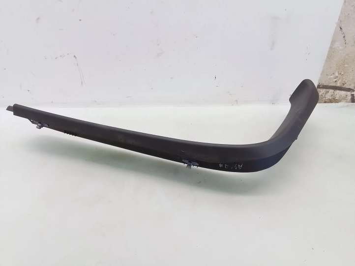 Opel Astra (2004 - 2009)  332004790 Боковая отделка (у окна)