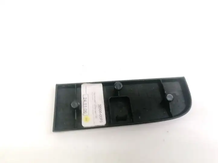 Volkswagen PASSAT B6 (2005 - 2010) 3c0858342 Прочие детали салона — фото 3