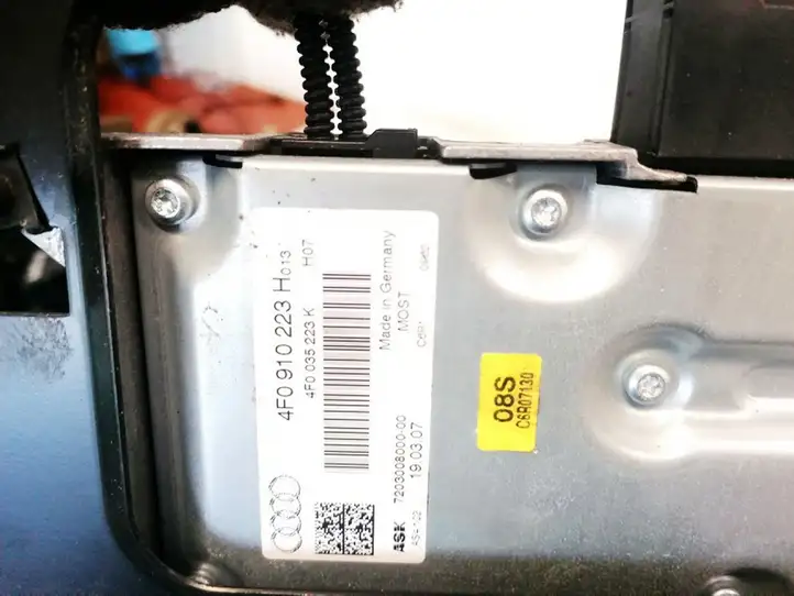 Audi A6 S6 C6 4F (2004 - 2008) 4F0910223H Усилитель звука — фото 3