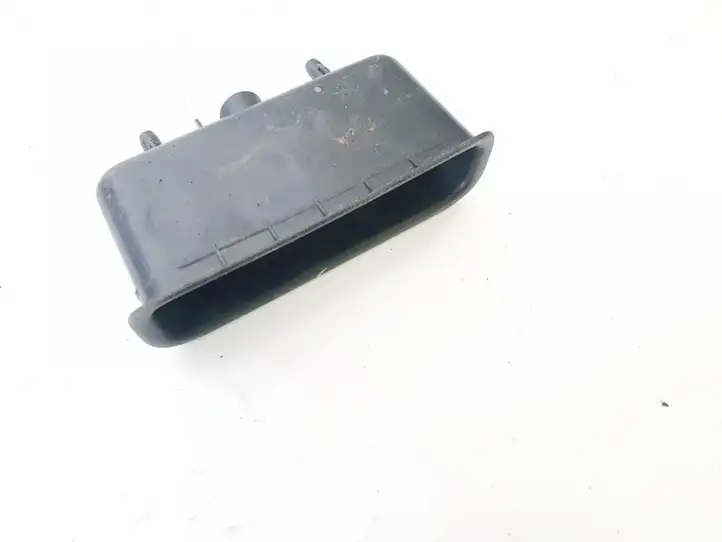 Toyota Corolla Verso AR10 (2004 - 2009) 748150f010 Прочие детали салона — фото 1