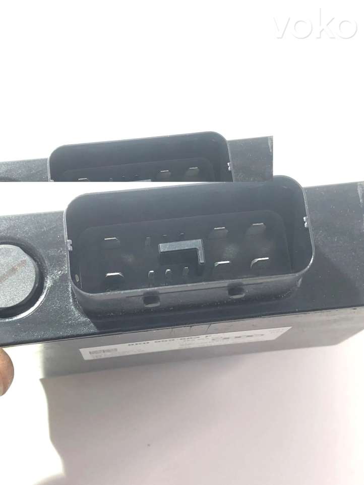 Audi A7 (2010 - 2014)  8K0959663F Преобразователь напряжения / обменный модуль
