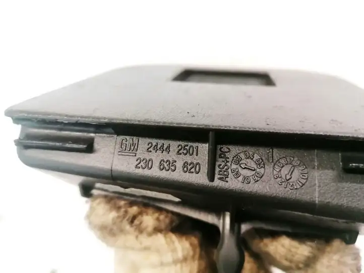 Opel Vectra C (2002 - 2005) 24442501 Передняя пепельница — фото 3