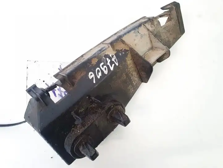Toyota Corolla Verso AR10 (2004 - 2009) 525630f010 Кронштейн заднего бампера — фото 3