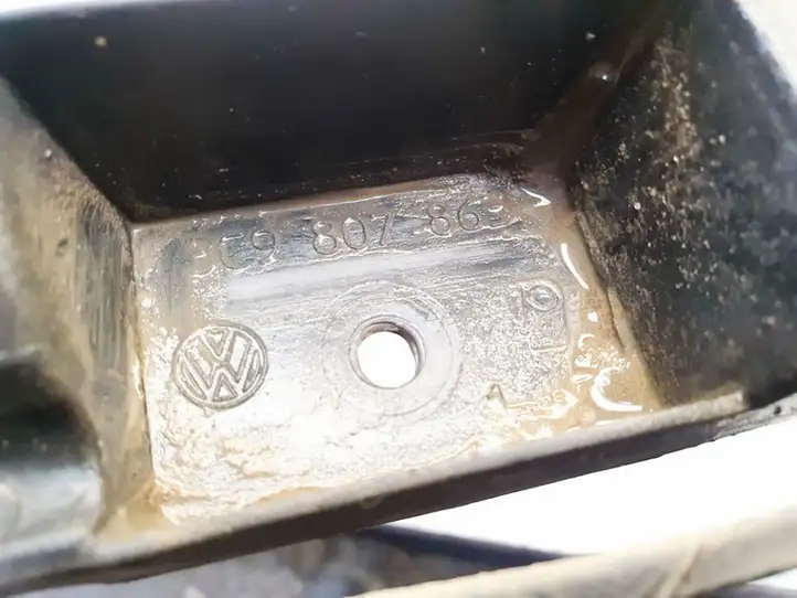 Volkswagen PASSAT B6 (2005 - 2010) 8c9807863 Кронштейн заднего бампера — фото 3