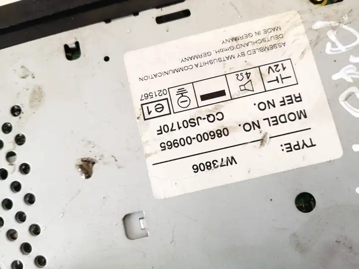 Toyota Avensis Verso (2001 - 2004) 0860000965 Магнитола / мультимедийная система — фото 3