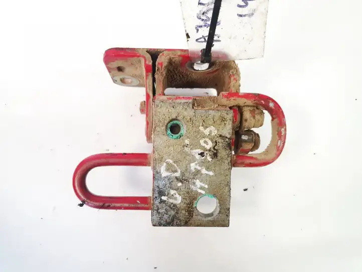 Seat Altea (2004 - 2009) Нижняя петля задней двери — фото 3