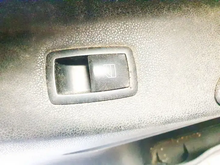 Mercedes-Benz ML W164 (2005 - 2011) Кнопка стеклоподъемников — фото 2