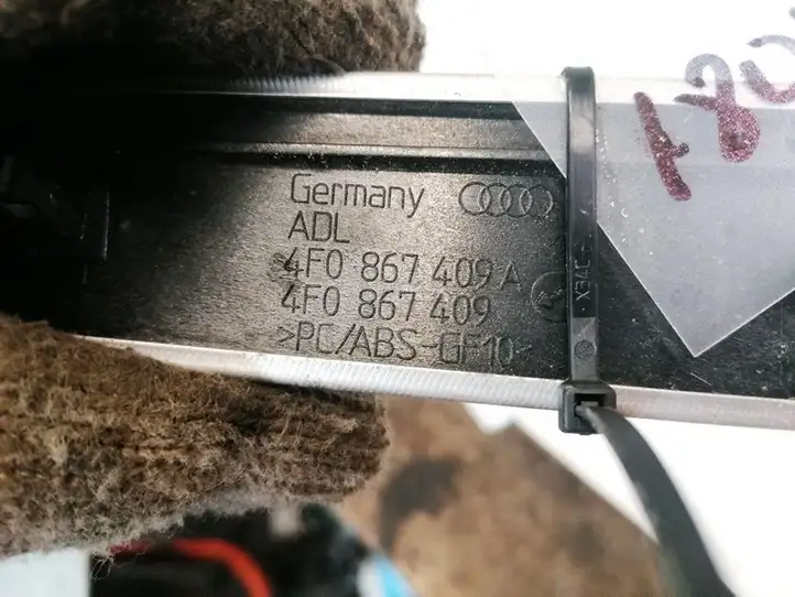 Audi A6 S6 C6 4F (2004 - 2008) 4F0867409A Прочие детали салона — фото 3