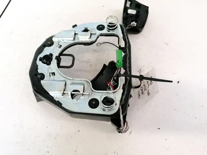 Volvo V70 (2007 - 2013) 30741894 Кнопки на рулевом колесе — фото 2