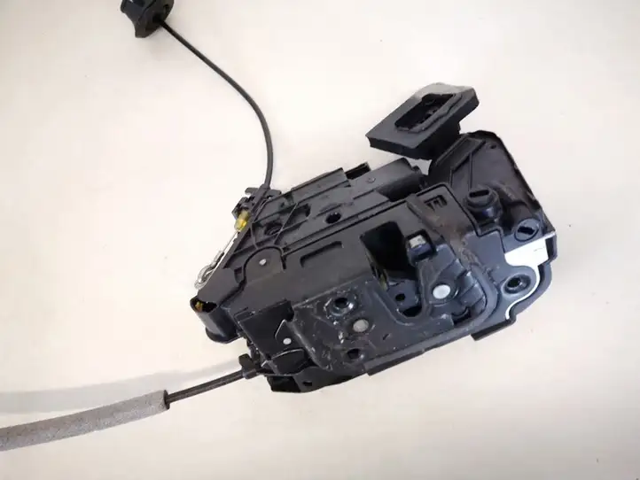 Seat Leon (5F) (2012 - 2019) 5k4839016q Замок задней двери — фото 2