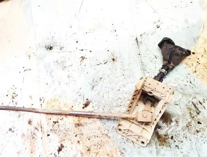 Volkswagen Golf IV (1998 - 2005) 1j0711061a Кулиса КПП — фото 1