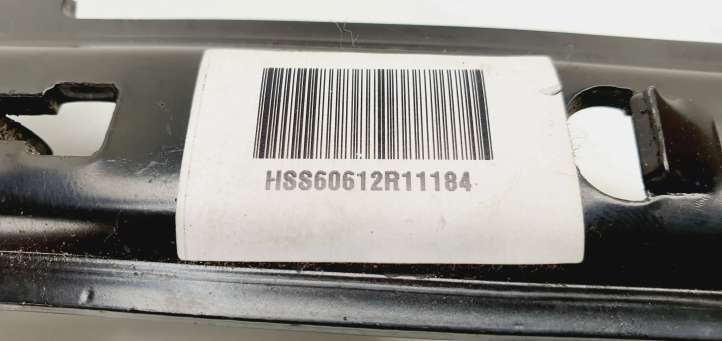 Kia Carnival (2002 - 2006)  HSS60612R11184 Регулировочная планка ремня безопасности
