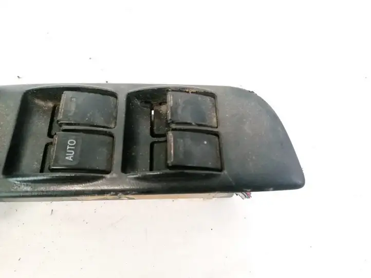 Toyota RAV 4 (XA30) (2006 - 2016) 8482042180 Блок кнопок стеклоподъемников — фото 2