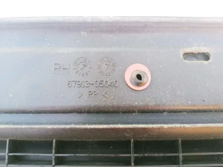 Toyota Avensis T250 (2003 - 2006) 6791305040 Внутренняя отделка переднего порога — фото 3