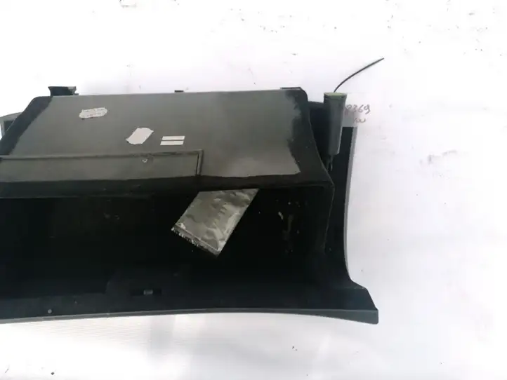 Toyota Avensis T250 (2003 - 2006) 5555005070 Вещевой ящик — фото 2