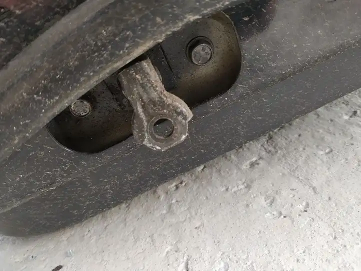 Chevrolet Epica (2006 - 2009) Ограничитель задней двери — фото 2