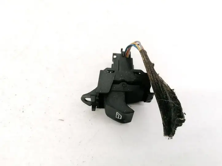 Volvo V70 (2004 - 2007) 30773273 Кнопка стеклоподъемников — фото 2