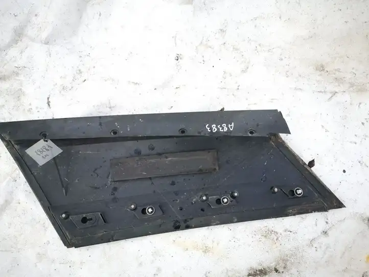 Land Rover Range Rover L322 (2002 - 2005) 51137001627 Накладка стекла задней двери — фото 2