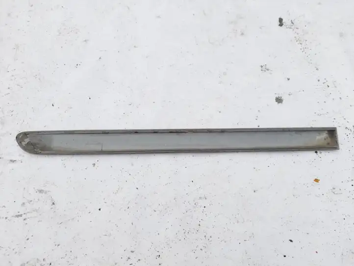 Toyota Corolla Verso E121 (2001 - 2004) 7574213160 Молдинги задней двери — фото 2