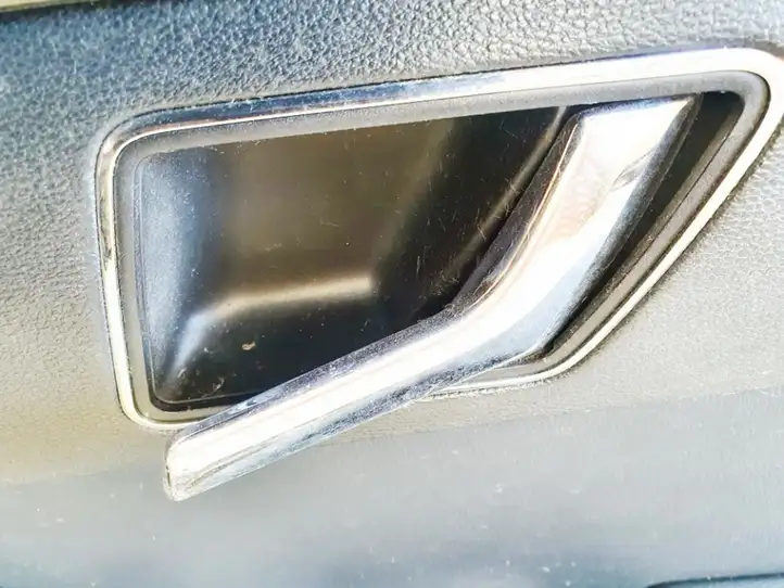 Mercedes-Benz E W212 (2009 - 2016) Внутренняя ручка задней двери — фото 2