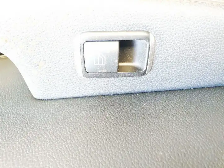 Mercedes-Benz E W212 (2009 - 2016) Кнопка стеклоподъемников — фото 2