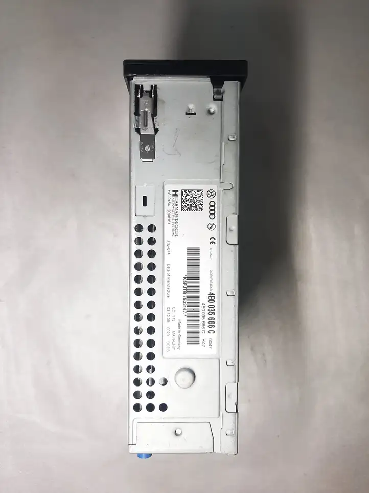 Audi A6 S6 C6 4F (2008 - 2011) 4E0035666C Магнитола / мультимедийная система — фото 2