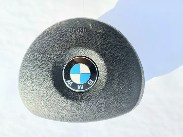 BMW 1 E81 E87 (2004 - 2011) 305166199001AJ Подушка безопасности руля — фото 1