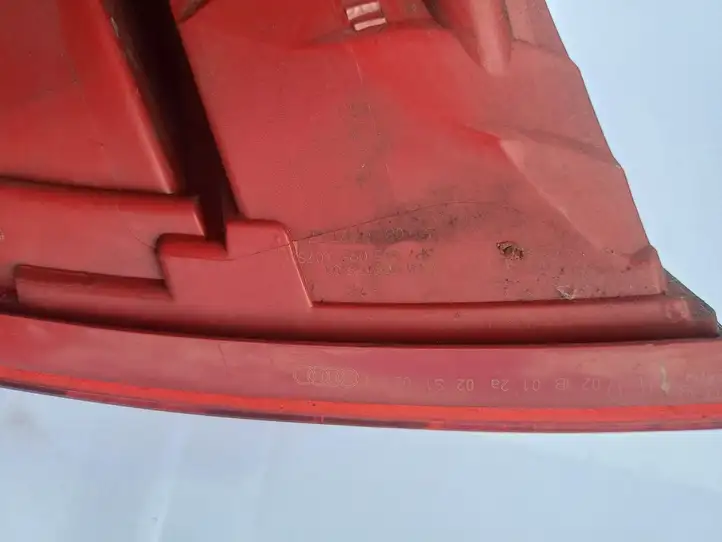 Audi A3/S3 8P (2008 - 2013) 8P7945095 Задний фонарь в кузове — фото 3