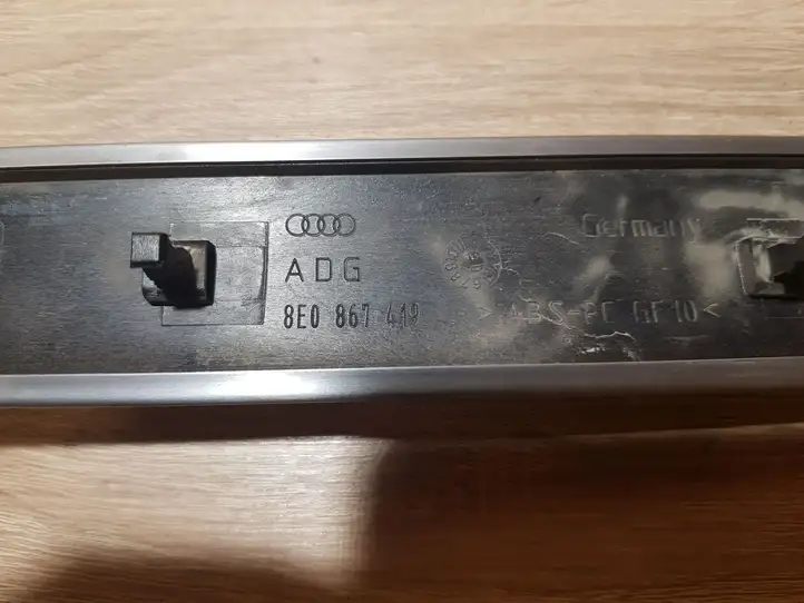 Audi A4 S4 B7 8E 8H (2004 - 2009) 8E0867419 Декоративная планка — фото 3