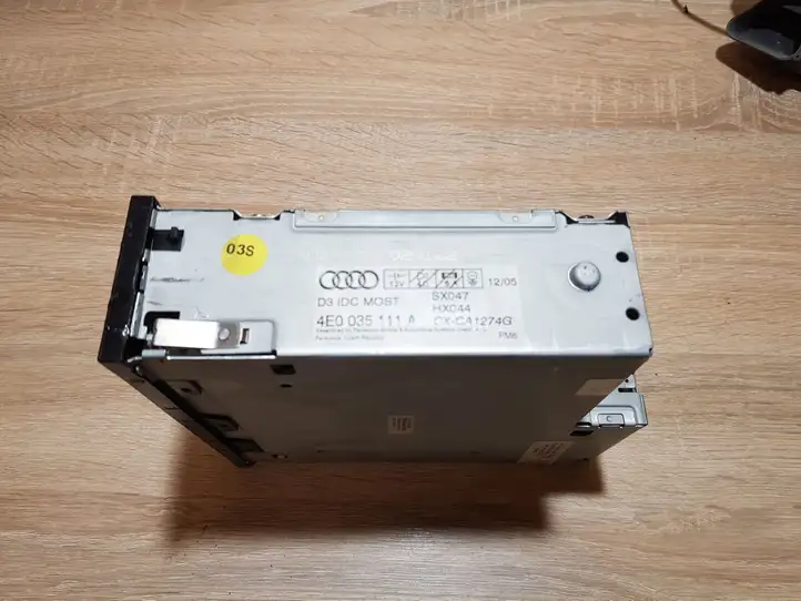 Audi A6 S6 C6 4F (2004 - 2008) 4E0035111A CD/DVD чейнджер — фото 3
