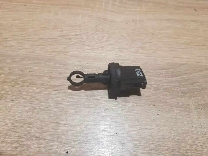 Ford Galaxy (2000 - 2006) 701907543 Датчик температуры воздуха в салоне — фото 1
