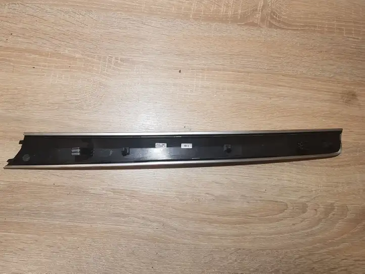 Audi Q7 4L (2005 - 2009) 4L0867420 Обшивка задней двери — фото 3