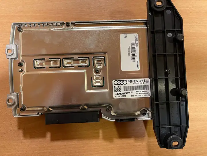 Audi A8 S8 D4 4H (2010 - 2014) 4G0035223B Усилитель звука — фото 4