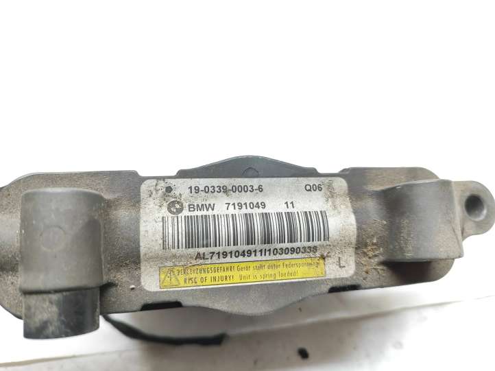 BMW 5 F10 F11 (2009 - 2016)  7191049 Подушка безопастности пешеходов