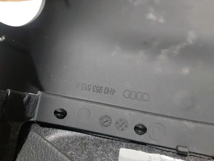 Audi A8 S8 D4 4H (2010 - 2014) 4H0953515A Обшивка рулевой колонки — фото 3