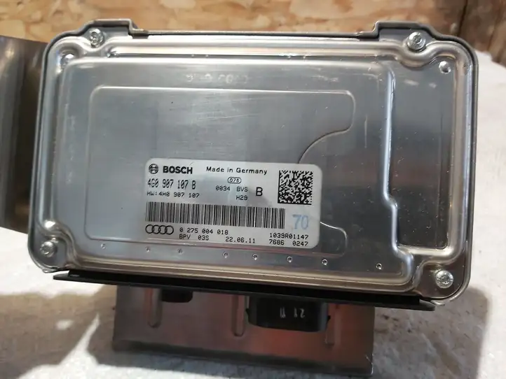 Audi A8 S8 D4 4H (2010 - 2014) 4H0907107 Модуль управления видео — фото 1