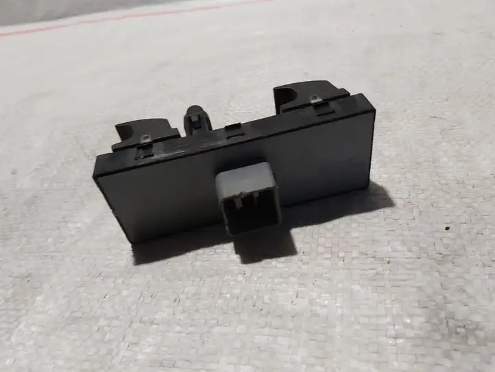 Volkswagen PASSAT B6 (2005 - 2010) 1K44959857 Блок кнопок стеклоподъемников — фото 3