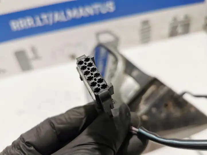 Volkswagen PASSAT B5.5 (2001 - 2005) Боковое зеркало с электроприводом — фото 2