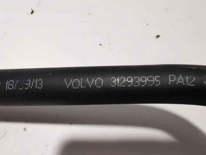 Volvo V60 (2013 - 2018) 31293995 Трубка подачи воздуха — фото 3