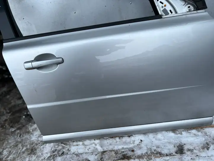 Volvo V70 (2007 - 2013) Дверь — фото 2