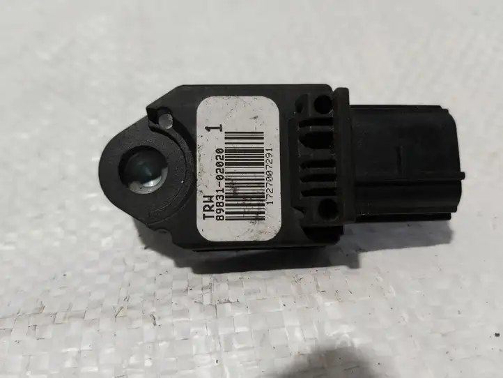 Toyota Corolla Verso AR10 (2004 - 2009) 8983102020 Датчик удара SRS — фото 4