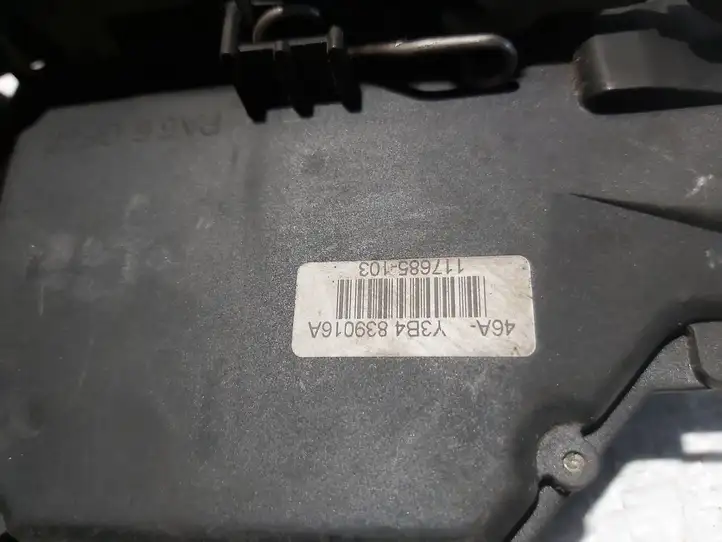 Volkswagen PASSAT B5.5 (2001 - 2005) 117685103 Замок задней двери — фото 4