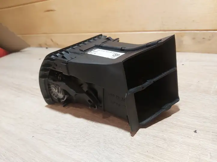 Volkswagen Sharan (2003 - 2010) 7M3819703B Боковой воздушный дефлектор — фото 2