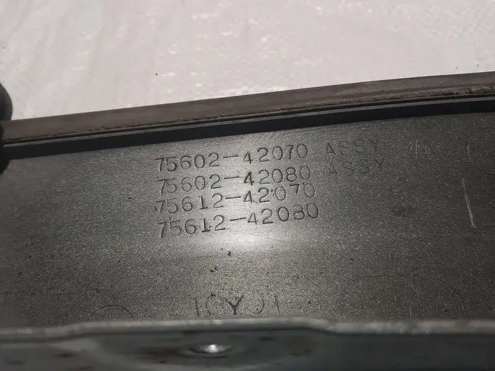 Toyota RAV 4 (XA20) (2000 - 2005) 7561242080 Накладка колесной арки — фото 5